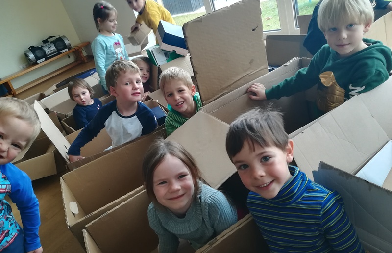 voll verschachtelt / Pfarrkindergarten St.Veit sdr